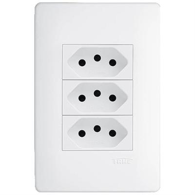 3 Tomadas Habitat 2p+t 10a 250 Volts - 3126 - Fame 3 Tomadas 2p+t 10a Habitat Fame 06231264