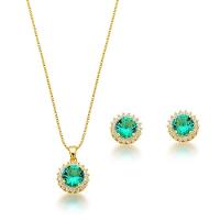 Conjunto Colar E Brinco Ponto De Luz Verde Claro Claro Banhado A Ouro 18k - 1