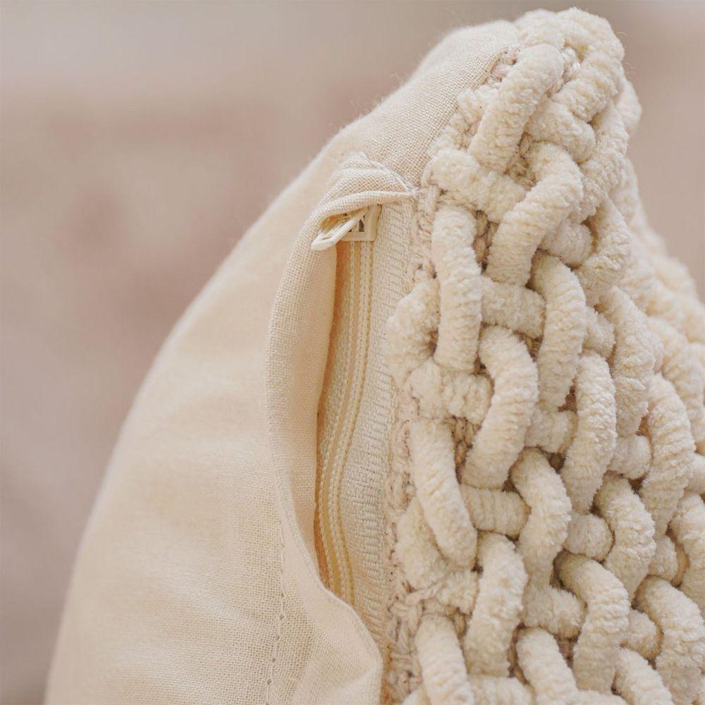 Capa De Almofada Trama New Decorativa 45x45cm 90% Algodão Amendoa - 5