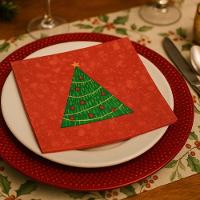 Kit Guardanapo De Natal Estampado Vermelho Pinheiro Verde 33x33cm Folha Dupla Prime 40 Unidades - 2