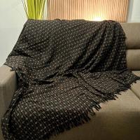 Manta Para Sofá Grande De 2 E 3 Lugares 2,50x1,80 Gigante Capa Protetor De Sofa E Cama Cores Variadas Preto C-carame - 1