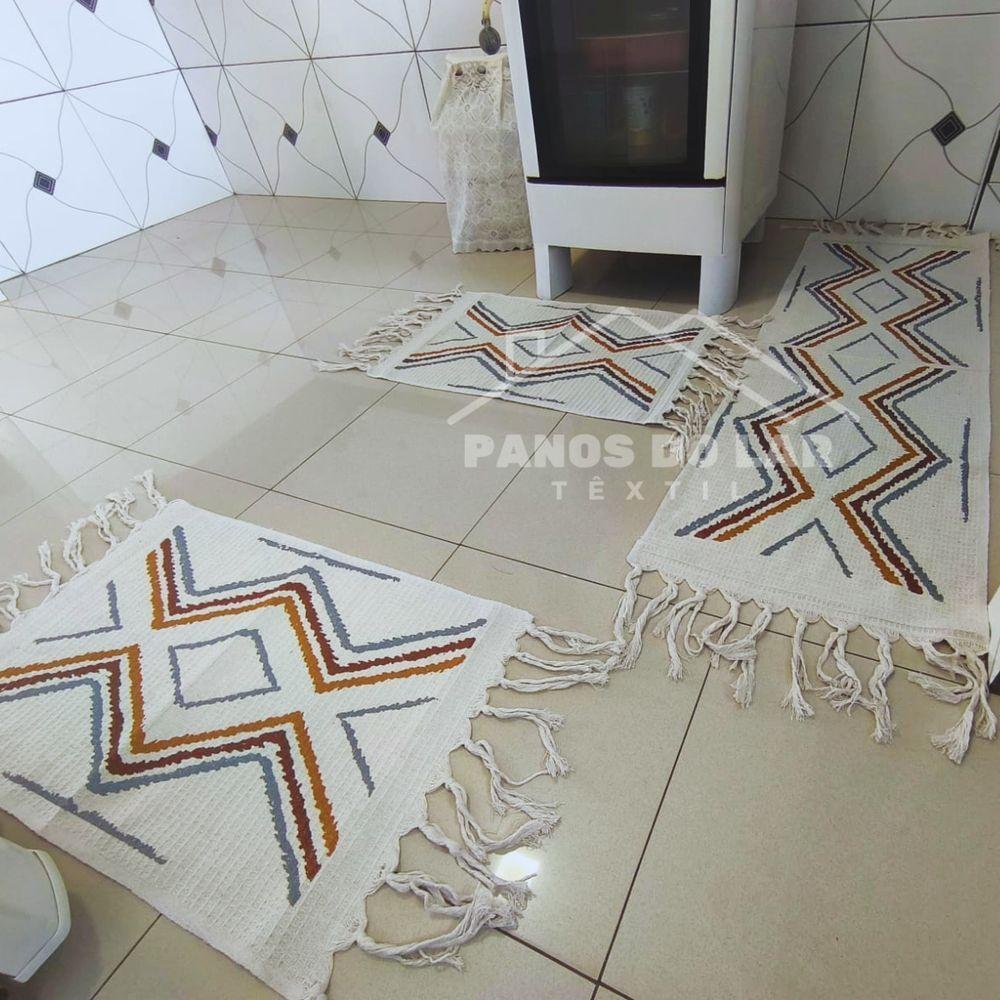 Kit Jogo De Passadeira Tapete De Cozinha Grande 3 Peças Estampado Com Nozinho Tecido Grosso Modelo Fiore - 1