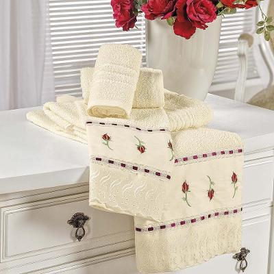 Jogo De Banho Toalhas Yasmin 5 Peças 100% Algodão 320g-m² Suave Floral - Palha