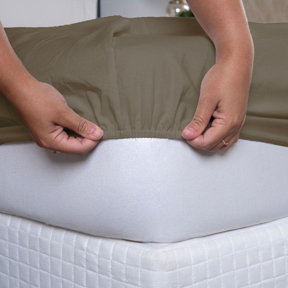 Jogo De Lençol Usual Solteiro 2 Peças Percal 180 Fios - Marrom - 80% Poliéster- 20% Algodão - 5