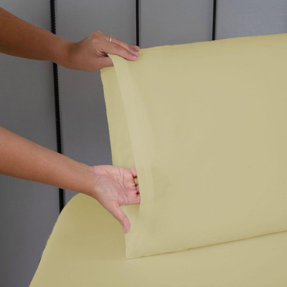 Jogo De Lençol Usual King 3 Peças Percal 180 Fios - Amarelo - 80% Poliéster- 20% Algodão - 4