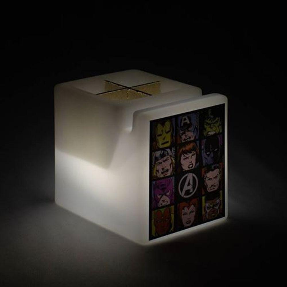 Organizador De Mesa Iluminado Marvel: Heróis Clássicos Para Seu Espaço Inspirador - 2