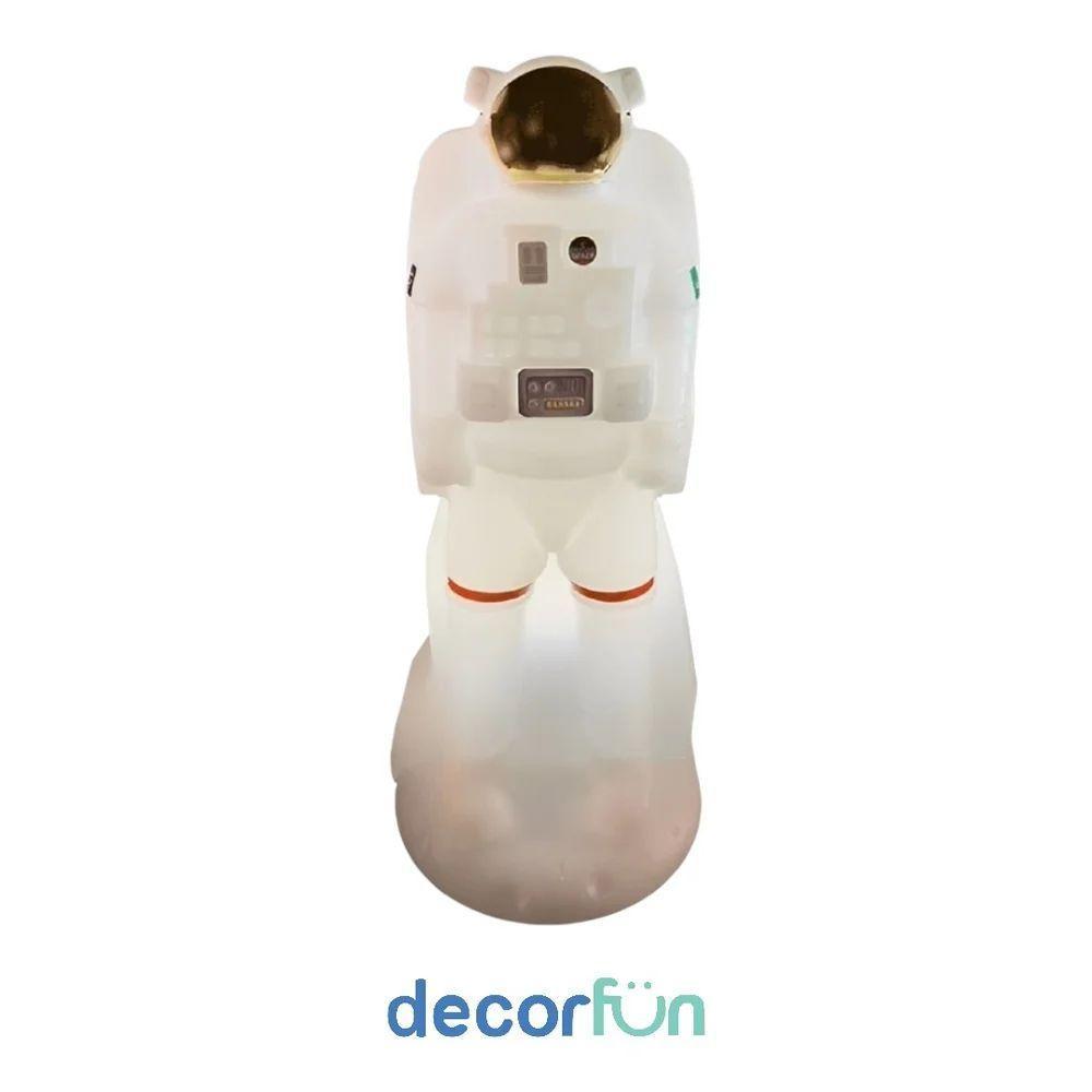 Luminária Astronauta De Mesa 3d Decoração Criativa Bivolt - 4