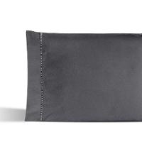 Kit 02 Fronhas Percal 180 Fios Ponto Palito Dream 60% Algodão 40% Poliéster - Grafite - 2