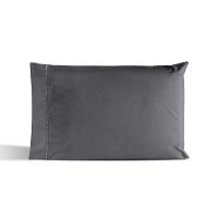 Kit 02 Fronhas Percal 180 Fios Ponto Palito Dream 60% Algodão 40% Poliéster - Grafite - 1