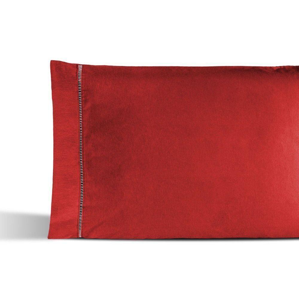 Kit 02 Fronhas Percal 180 Fios Ponto Palito Dream 60% Algodão 40% Poliéster - Vermelho - 2