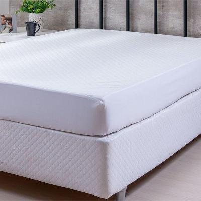 Protetor De Colchão Casal Impermeável Jacquard Plus 100% Poliéster - Branco