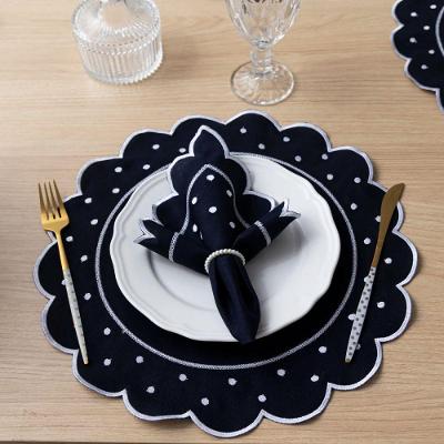 Jogo Americano Com Guardanapo Bordado 6 Lugares 12 Peças Poá Marinho Bordado Branco