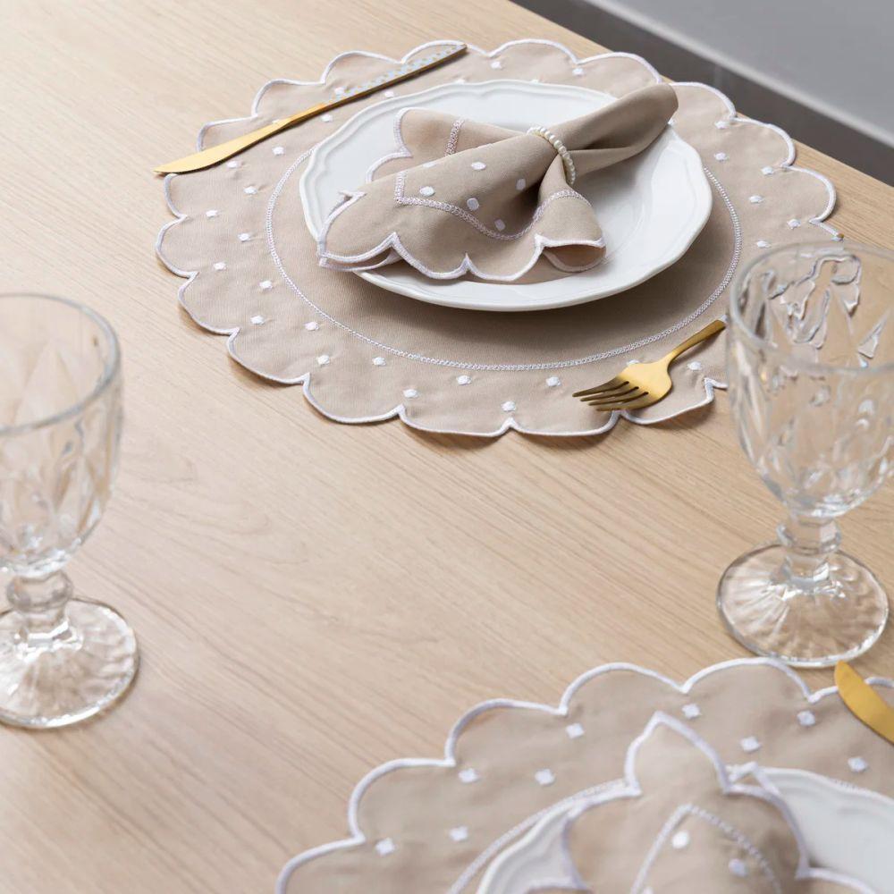 Jogo Americano Com Guardanapo Bordado 6 Lugares 12 Peças Poá Avelã Bordado Branco - 5