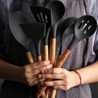 Kit De Utensílios Para Cozinha 12 Peças, De Silicone E Cabo De Madeira, Antiaderente - Preto - 7