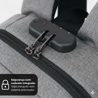Mochila Executiva Para Notebook Com Entrada Usb Cinza – Estilo, Conforto E Tecnologia Para O Seu Dia A Dia