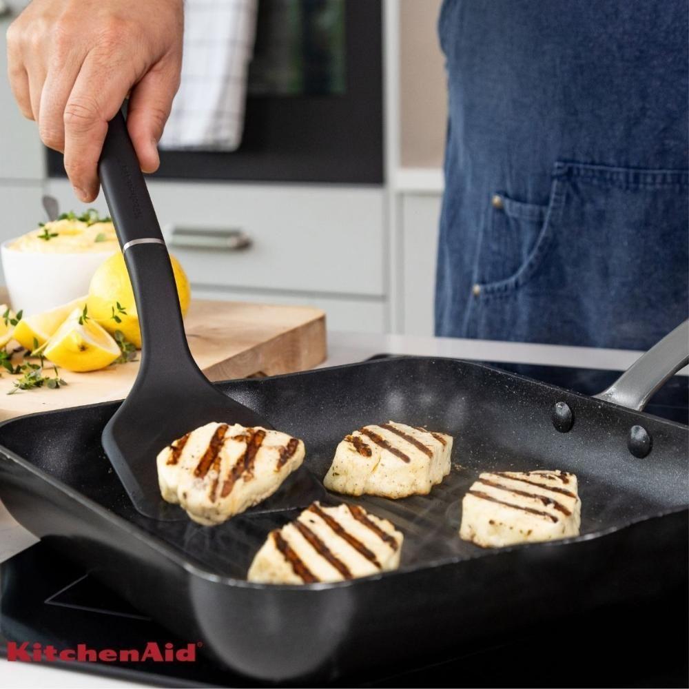 Espátula Turner Sólida Em Nylon Cozinha Preta Kitchenaid - 4