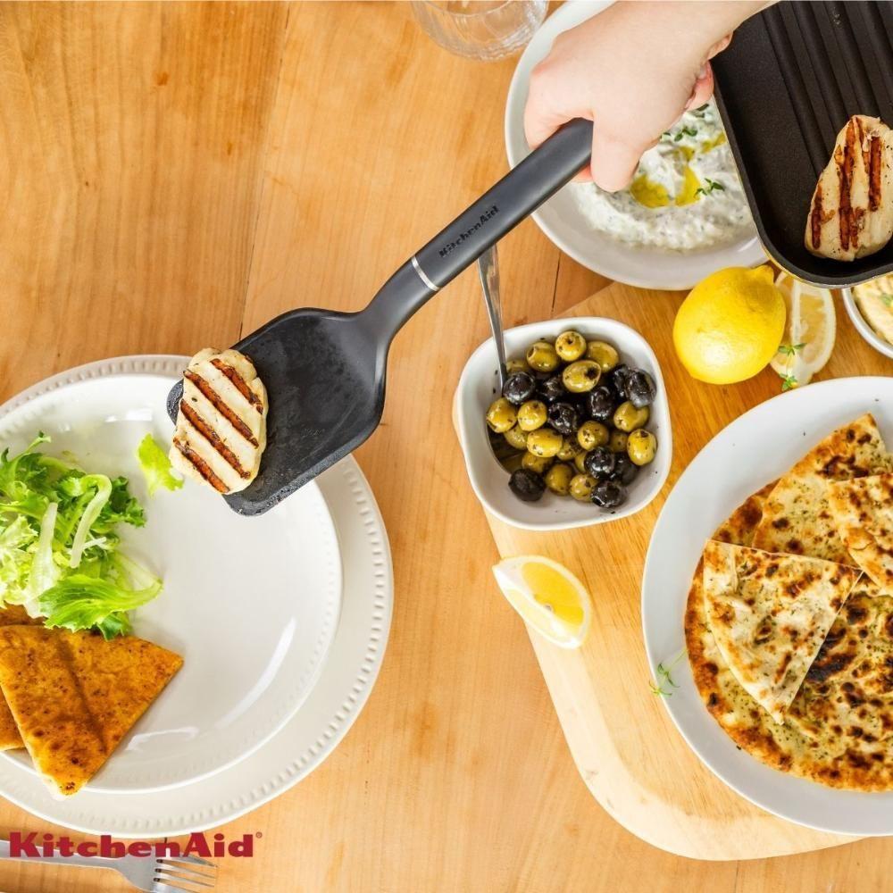 Espátula Turner Sólida Em Nylon Cozinha Preta Kitchenaid - 6