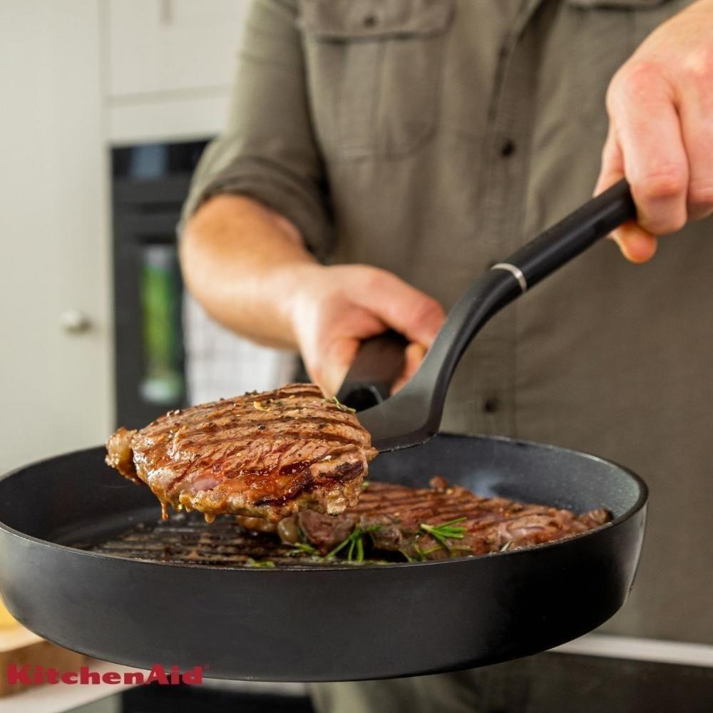 Espátula Turner Sólida Em Nylon Cozinha Preta Kitchenaid - 7