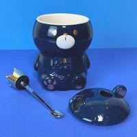 Caneca 3d Ursinho Azul Em Porcelana Com Tampa E Colher - Magia Em Cada Gole!