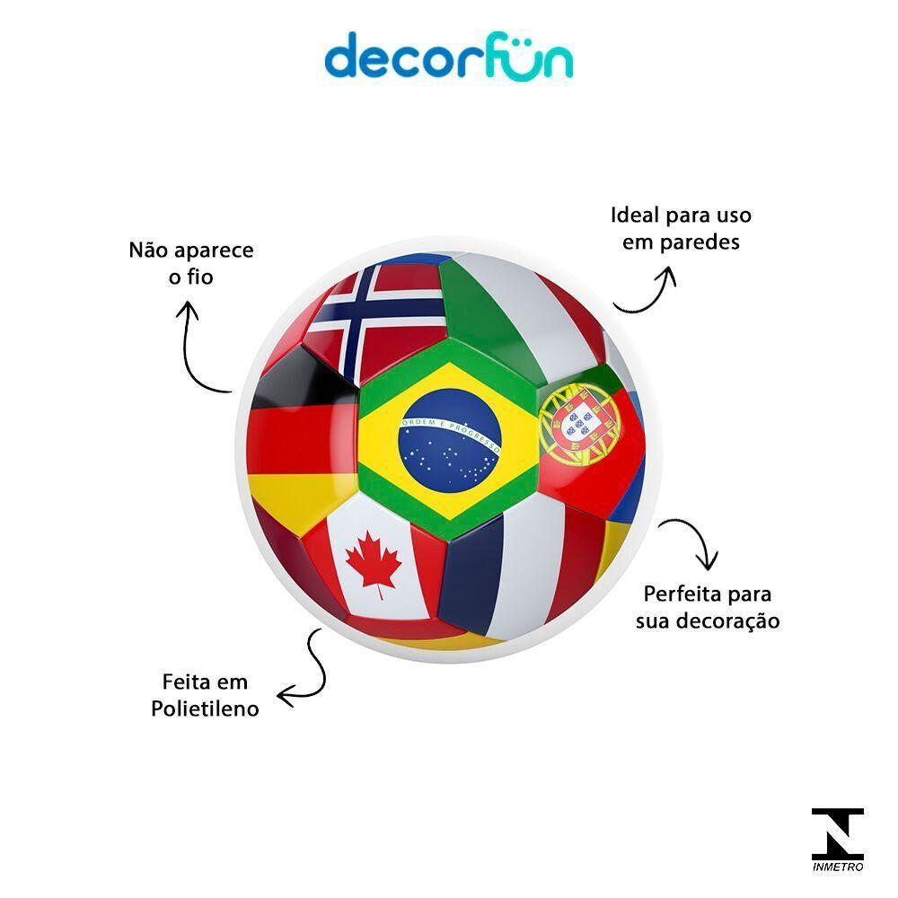 Luz Do Mundo: Luminária De Parede Com Bandeiras - Celebre A Diversidade Cultural! - 3