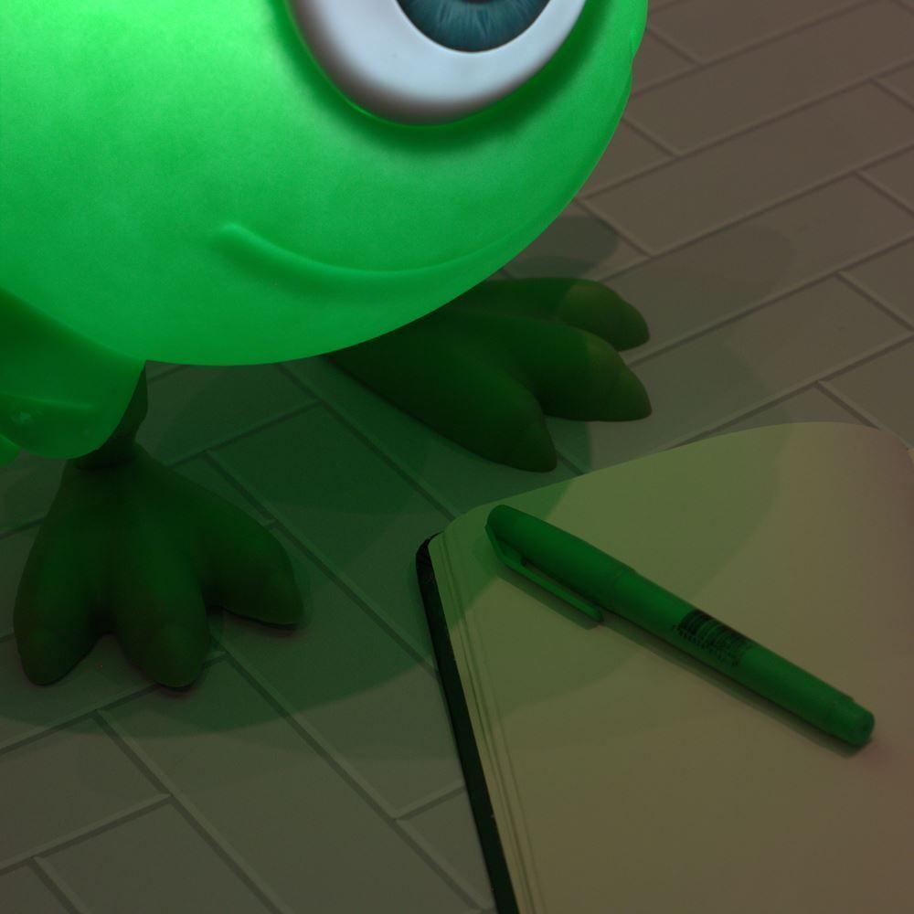 Luminária Mike: Seu Amigo Iluminado Para Noites De Aventura E Conforto! - 5