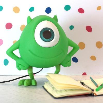 Luminária Mike: Seu Amigo Iluminado Para Noites De Aventura E Conforto!