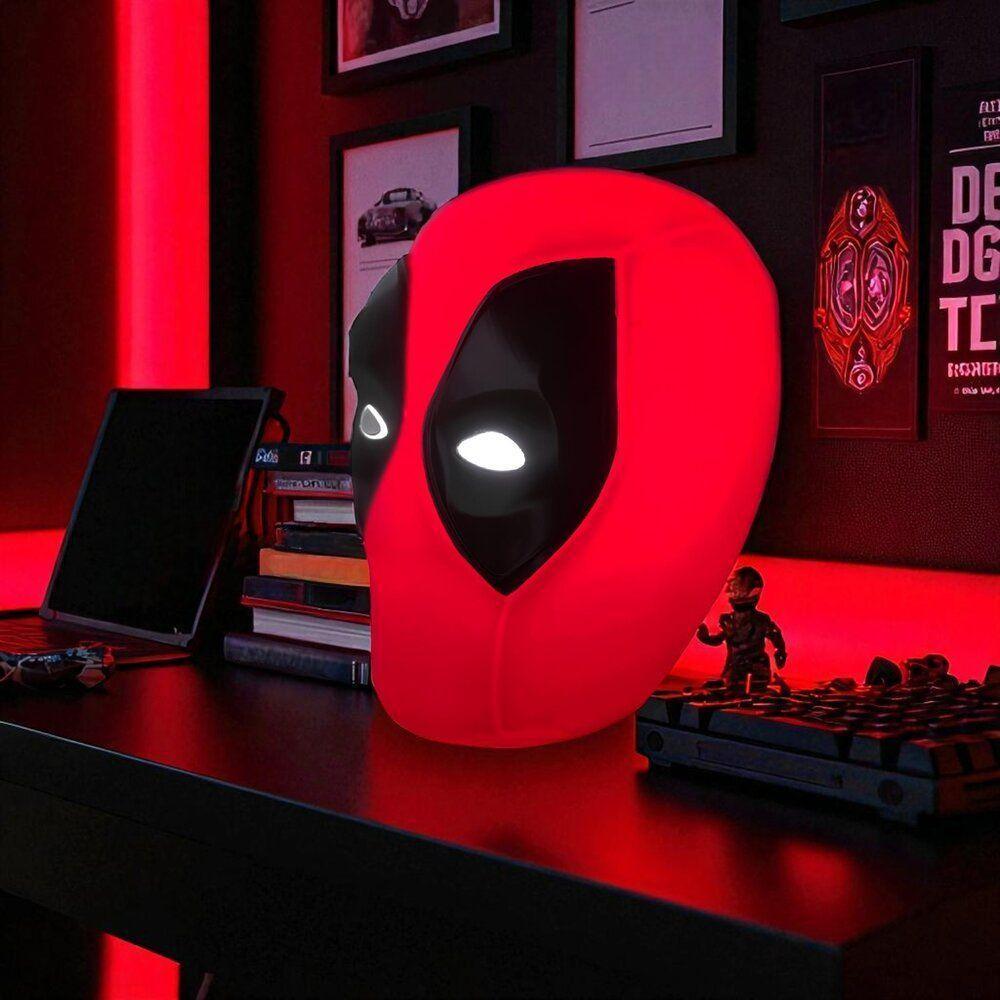 Luminária 3d Deadpool: Ilumine Seu Espaço Com Humor E Estilo Geek Em Vermelho Vibrante! - 6