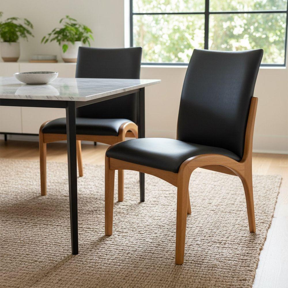 Kit 2 Cadeira Aura Estofada Estrutura Em Madeira Maciça Courino Preto Conforto Para Sala De Jantar Mobília Decor - 1