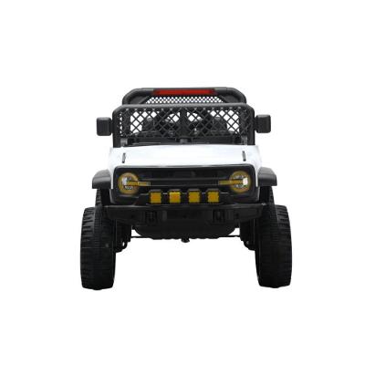 Jipe Elétrico Infantil Bang Toys N6 Com Controle Remoto Branco 12v