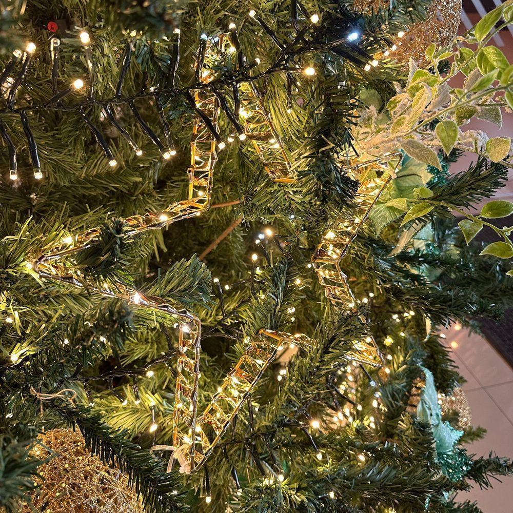 Enfeite Natalino Iluminado Led Estrelas 3d Dourada Bivolt - 2