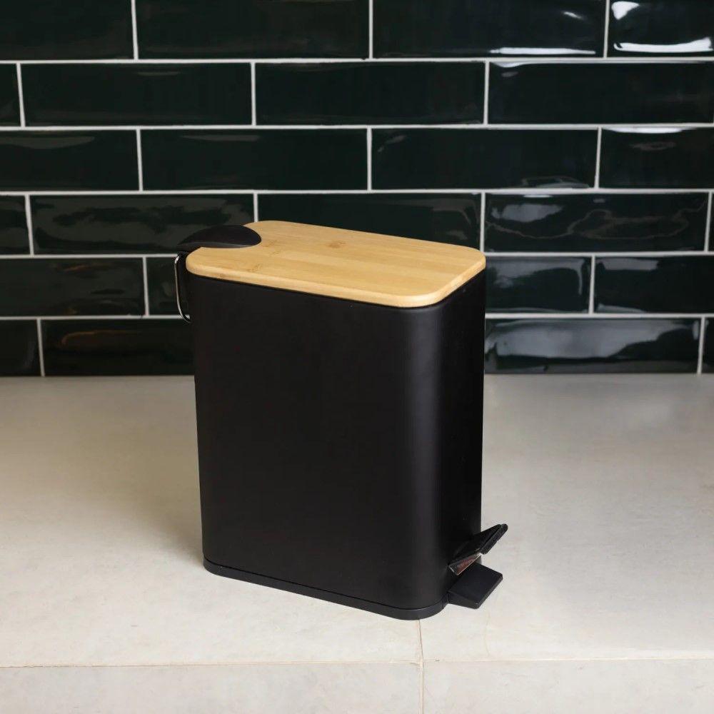 Lixeira 5l Retangular De Metal Com Pedal E Tampa Em Bambu Preta Lyor - 5