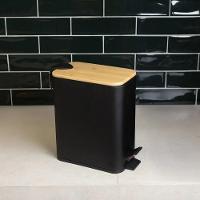 Lixeira 5l Retangular De Metal Com Pedal E Tampa Em Bambu Preta Lyor - 5