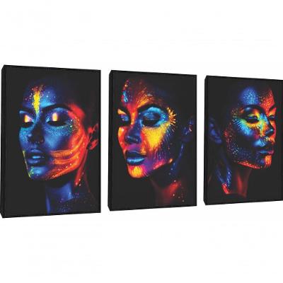 Quadro Decorativo Mulher Maquiagem Neon Com Moldura Preto
