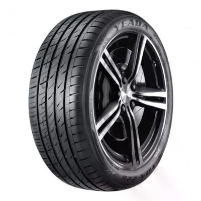 Pneu 215/35r18 84w Yeada 226