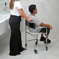 Cadeira De Banho Higiênica Dellamed Dobrável Até 100 Kg Preto E Cinza D30 - 5