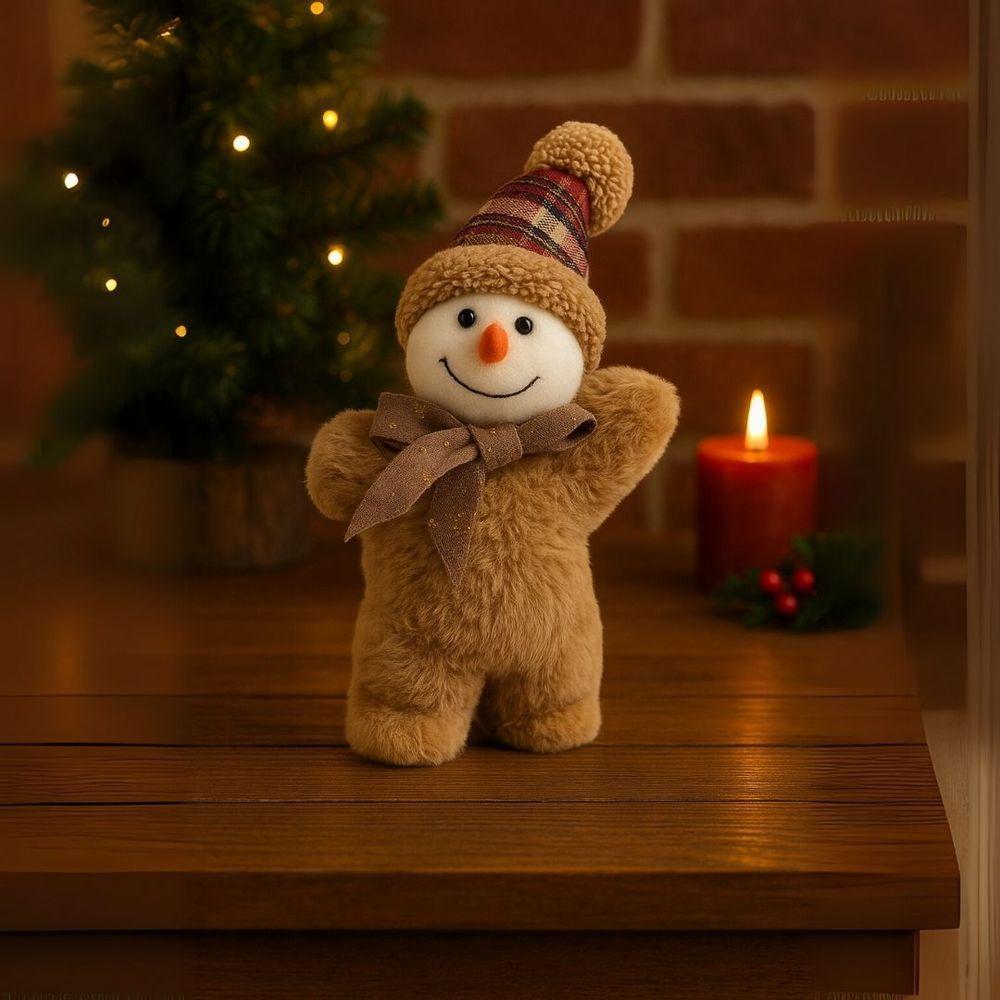 Boneco De Neve Natalino Decorativo Pelúcia Marrom Claro Gorro Xadrez E Nariz De Cenoura 20cm - 2
