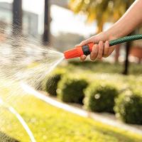 Mangueira Flex Verde Em Pvc 3 Camadas 30 M Com Engate Rosqueado E Esguicho - Tramontina - 5