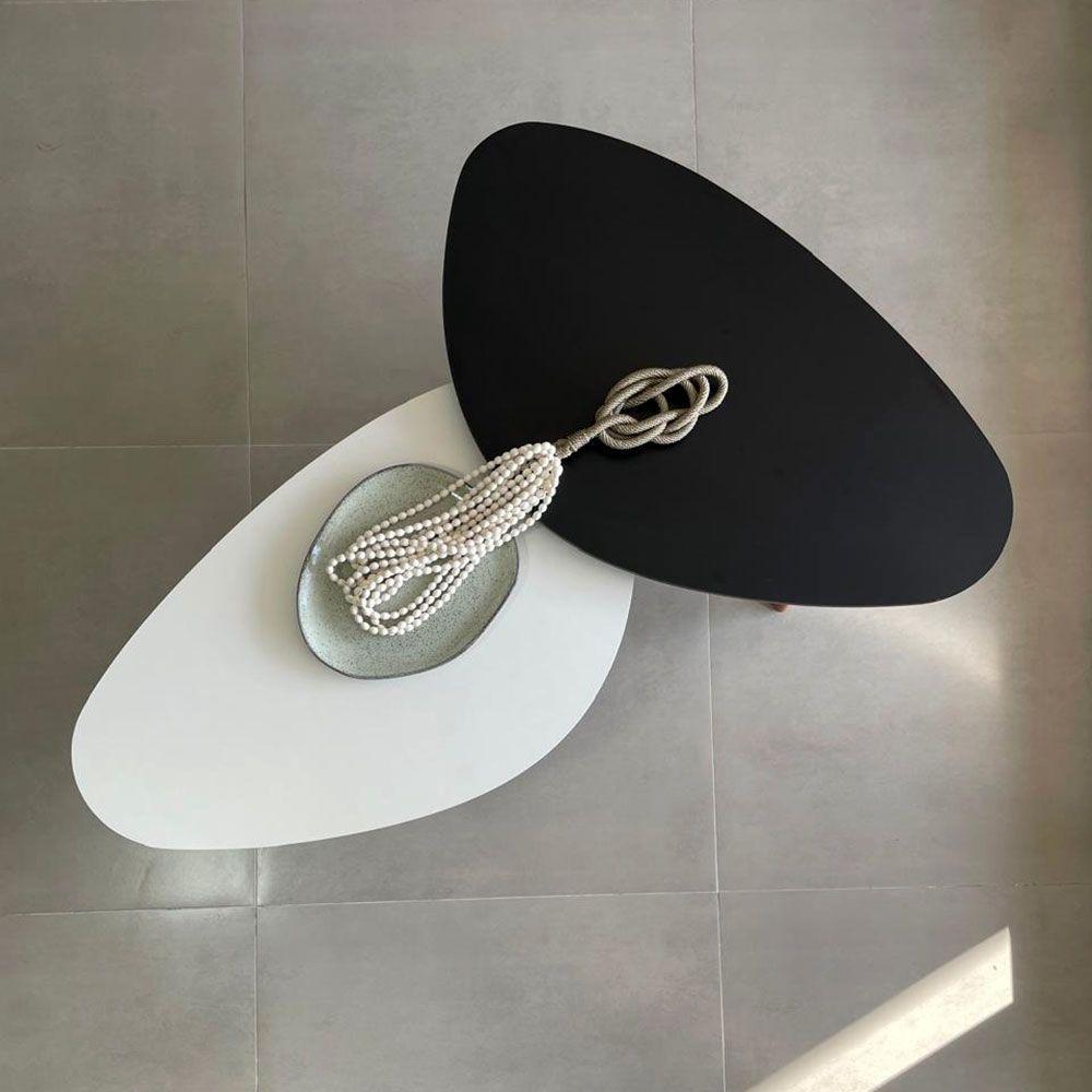 Kit 2 Mesas De Centro Orgânicas Pés Palito Em Madeira Cor Branco E Preto - 4