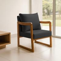 Poltrona Decorativa Com Braço Em Madeira Maciça Alice Courino Preto - 1