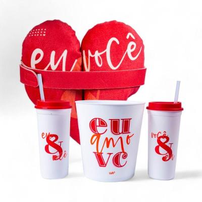 Noite De Cinema: Kit Romântico Com Almofada Aconchegante E Gourmet De Pipoca Para Casais