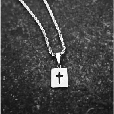 Colar Aço Inox Cruz Vazada Prata