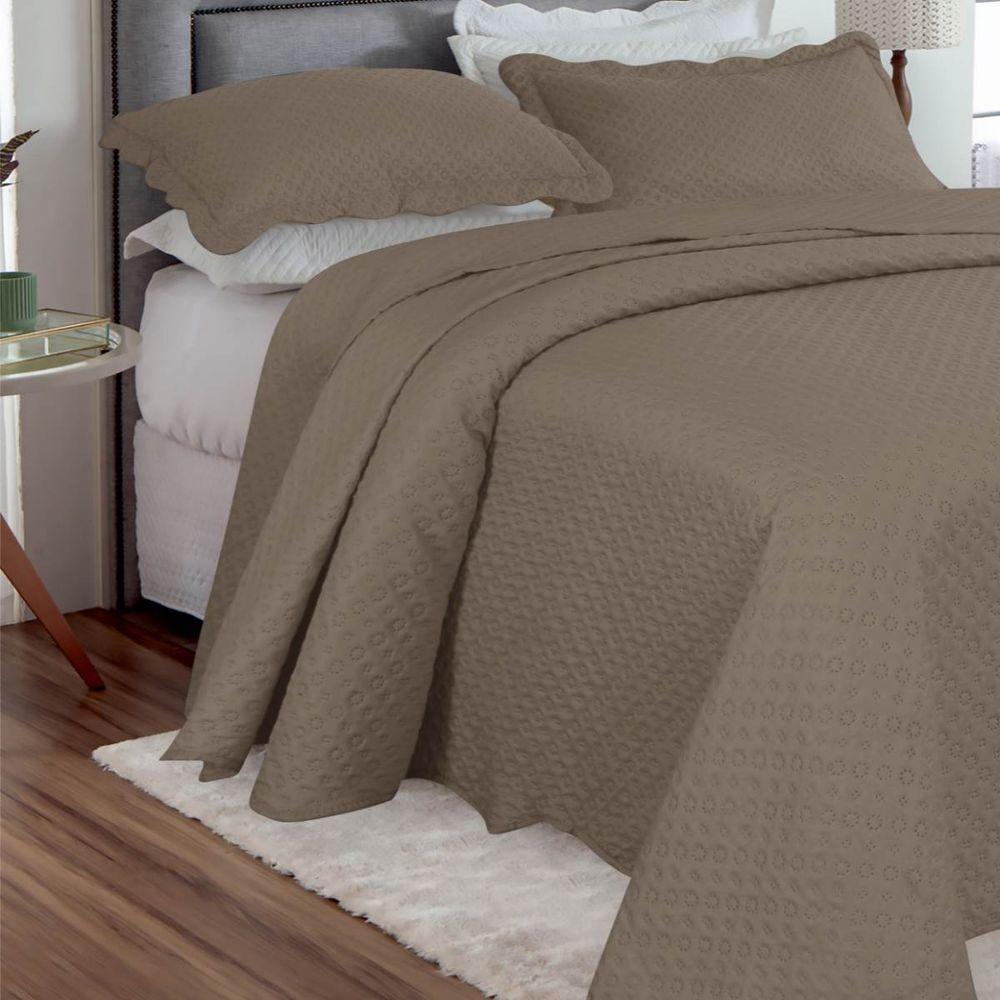 Kit Cobre Leito Casal Classic Liso Ultrasonic + 2 Porta-travesseiros Poa Marrom - 1