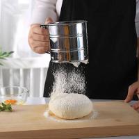 Peneira Inox Peneirar Farinha Com Gatilho Confeitaria 10cm - 9