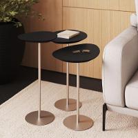 Conjunto De 3 Mesas Laterais Orgânicas Kaleo Base Champanhe Tampo Preto - 2