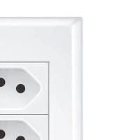 Tomada Fame 2p + T 10a Tripla - 3267 Evidence - 3