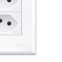 Tomada Fame 2p + T 10a Tripla - 3267 Evidence - 5