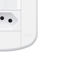 Interruptor Duplo Com Tomada 20a Fame - 3930 Blanc - 4