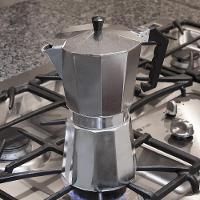 Cafeteira Italiana De Alumínio 600ml – Tradição E Sabor Em Cada Xícara - 6