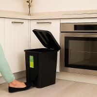 Lixeira Com Pedal 15 L Preta Para Cozinha, Banheiro E Escritório