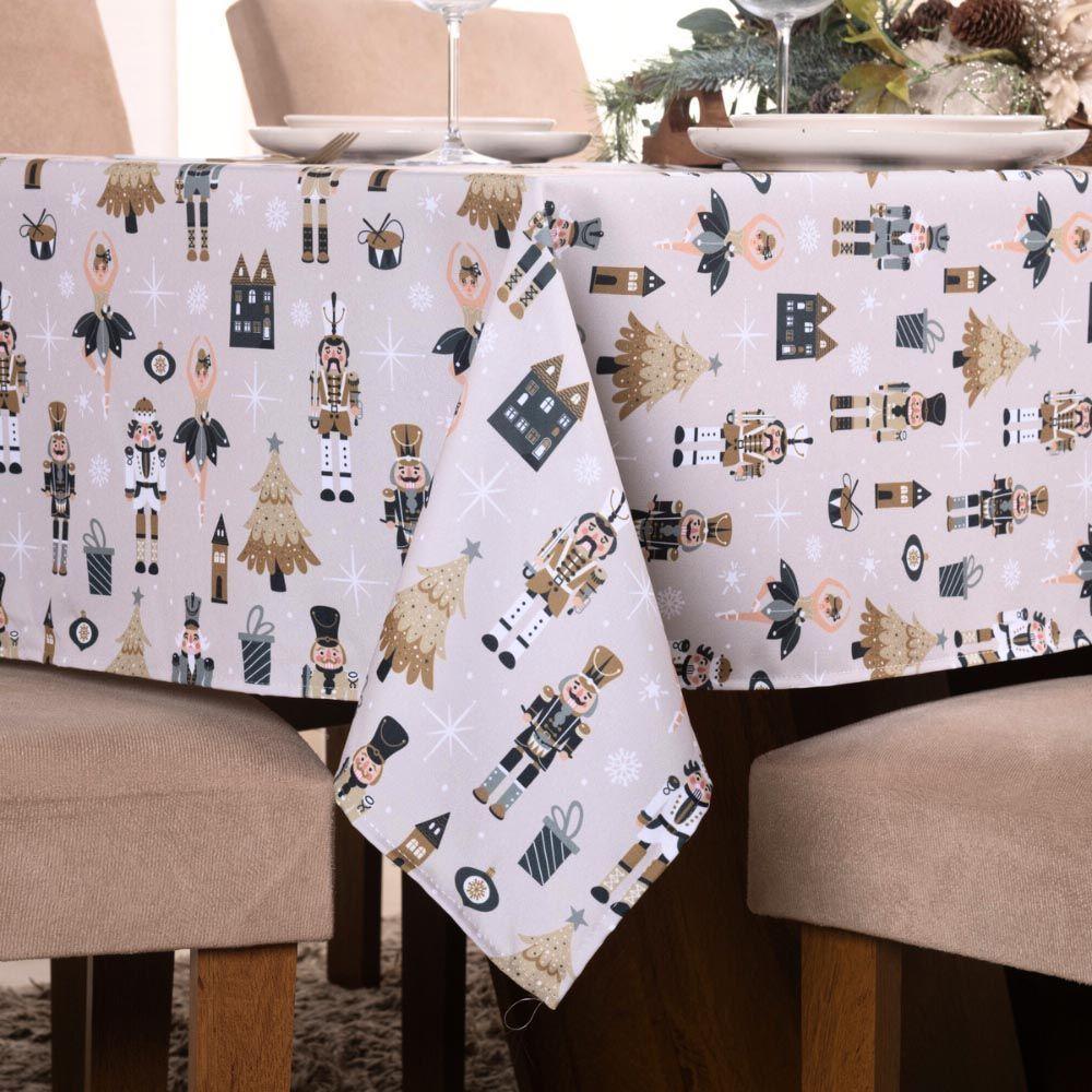 Toalha De Mesa Natal Estampa Digital 2,50m X 1,40m Para 8 Lugares Tecido Oxford - Modelo 4 - 100% Poliéster - 4